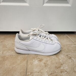 Nike Cortez Sneaker Triple White